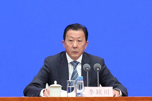 国产亚洲3p一区二区三区